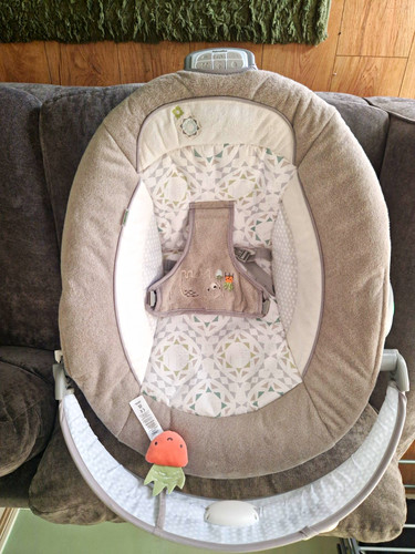 Ingenuity baby bouncing chair - ingenuity,